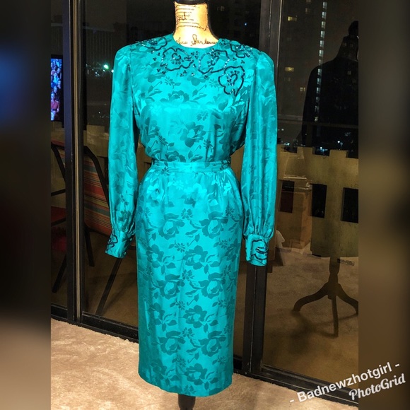 Vintage Dresses & Skirts - Vintage green silk skirt set